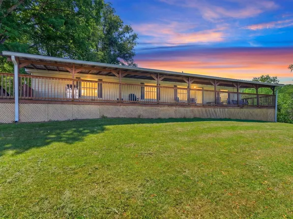 1788 Lenhart Rd, Oak Hill, OH 45656