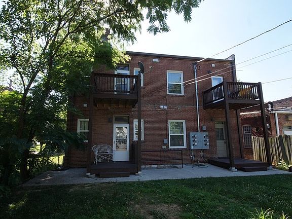 2nd image of 3255 Ivanhoe Ave