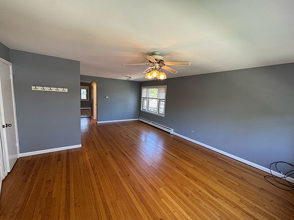 4th image of 4428 N Tripp Ave #2