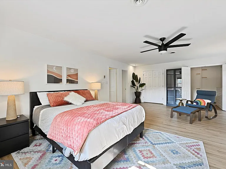 10533 Stevenson Rd — Photo 38