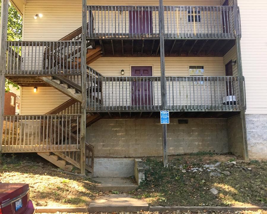1st image of 650 Maxwelton Ct APT 06