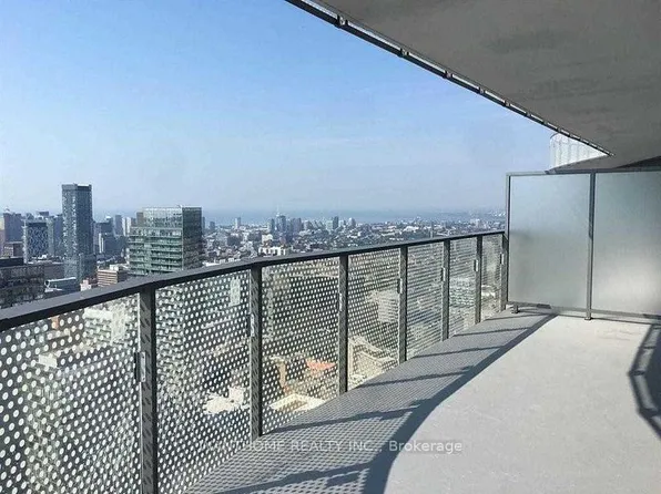 11 Wellesley St W, Toronto, ON