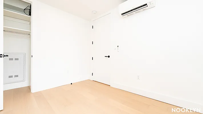 Rented by Nooklyn NYC LLC | media 24