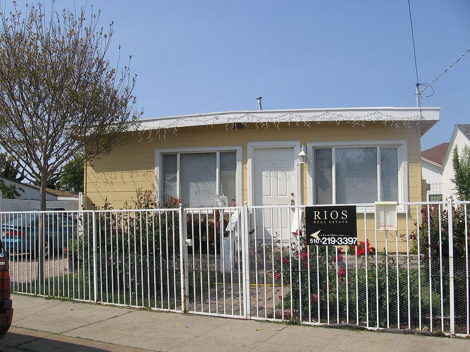 1st image of 2419 Emeric Ave