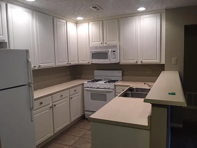 5308 Darlington Rd #F — Photo 2