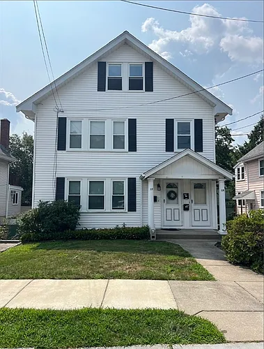19 Melbourne Ave #1 Photo 1
