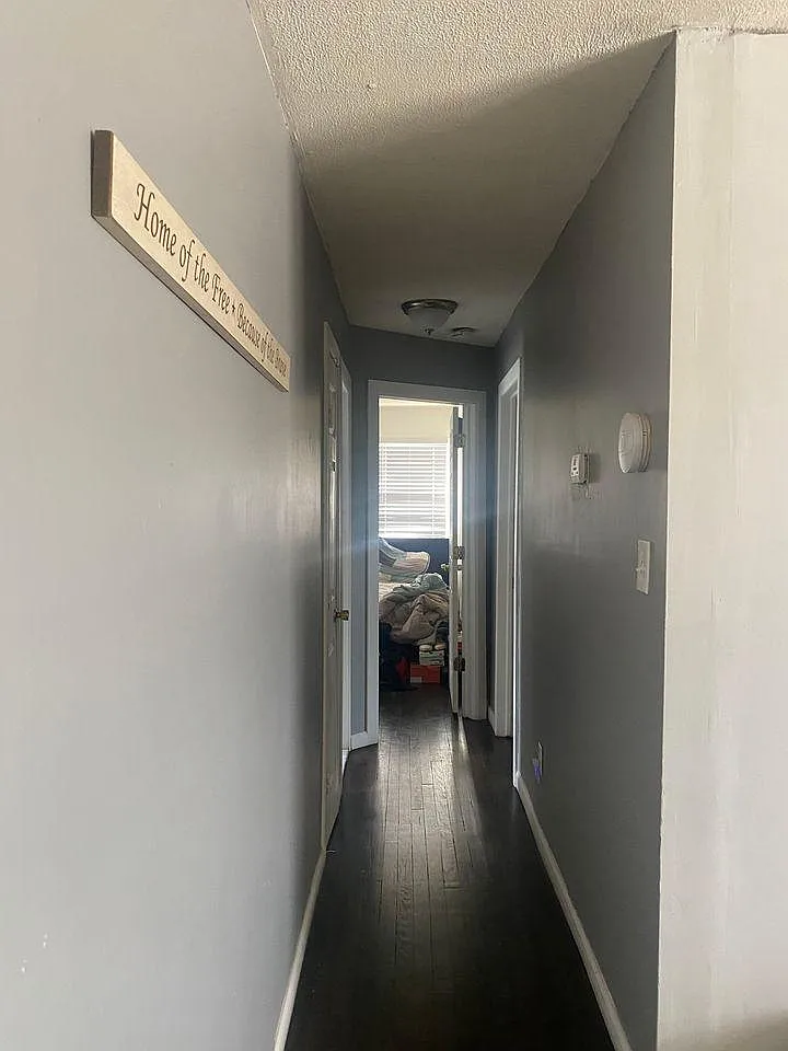 3 bed, 850 sqft, $2,900 — Photo 4