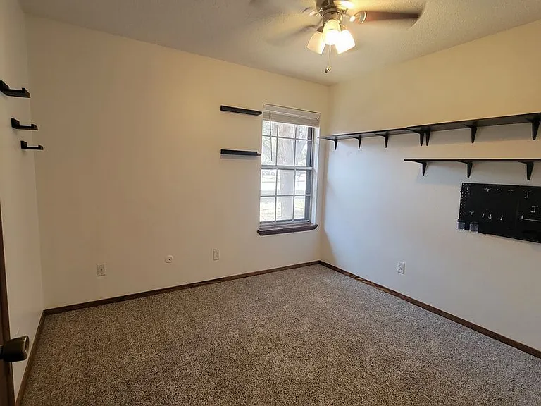 3209 Duckworth Ave — Photo 11