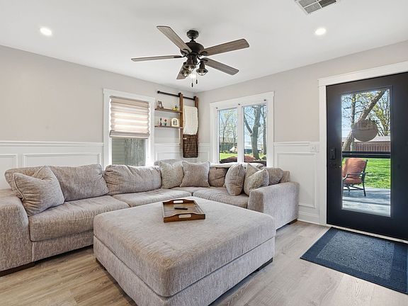 4th image of 8816 E Mallard Ln