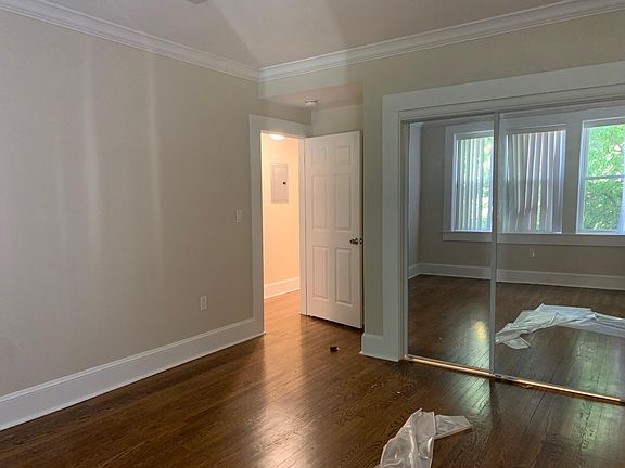 3rd image of 16 Short St APT 1A