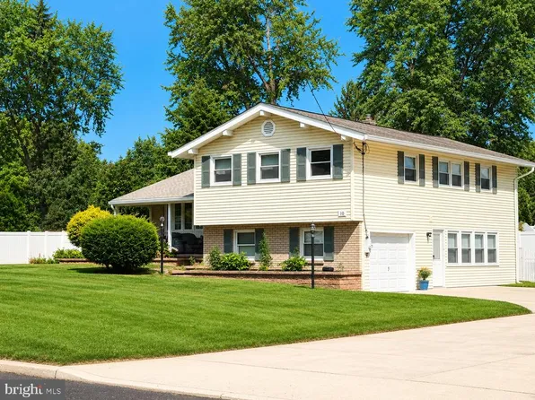 10 WEDGEWOOD DRIVE, CINNAMINSON, NJ 08077