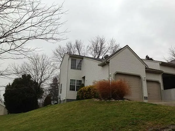 1130 Pittsburg Ave NW — Photo 16