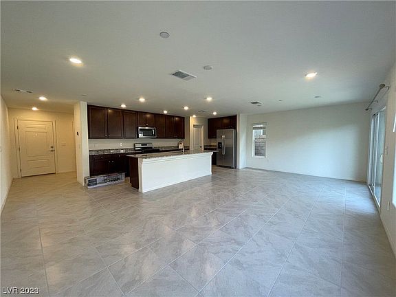 4th image of 10172 Natural Anchor St