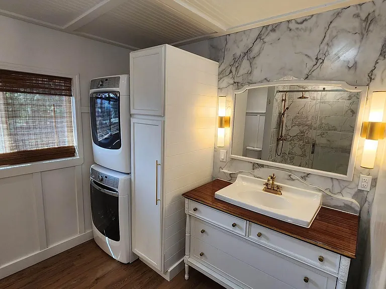 1717 Gary St NE — Photo 14