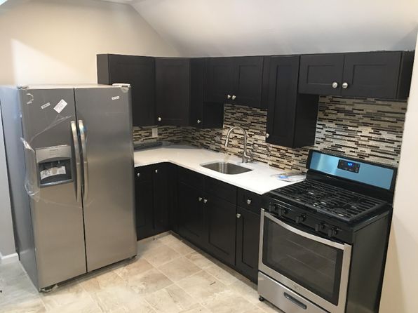 64 E 20th St FLOOR 2