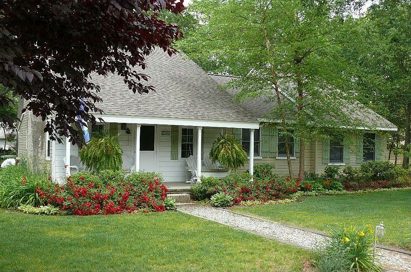 1st image of 418 Radnor Ave