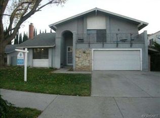 22050 Mayall St, Chatsworth, CA 91311