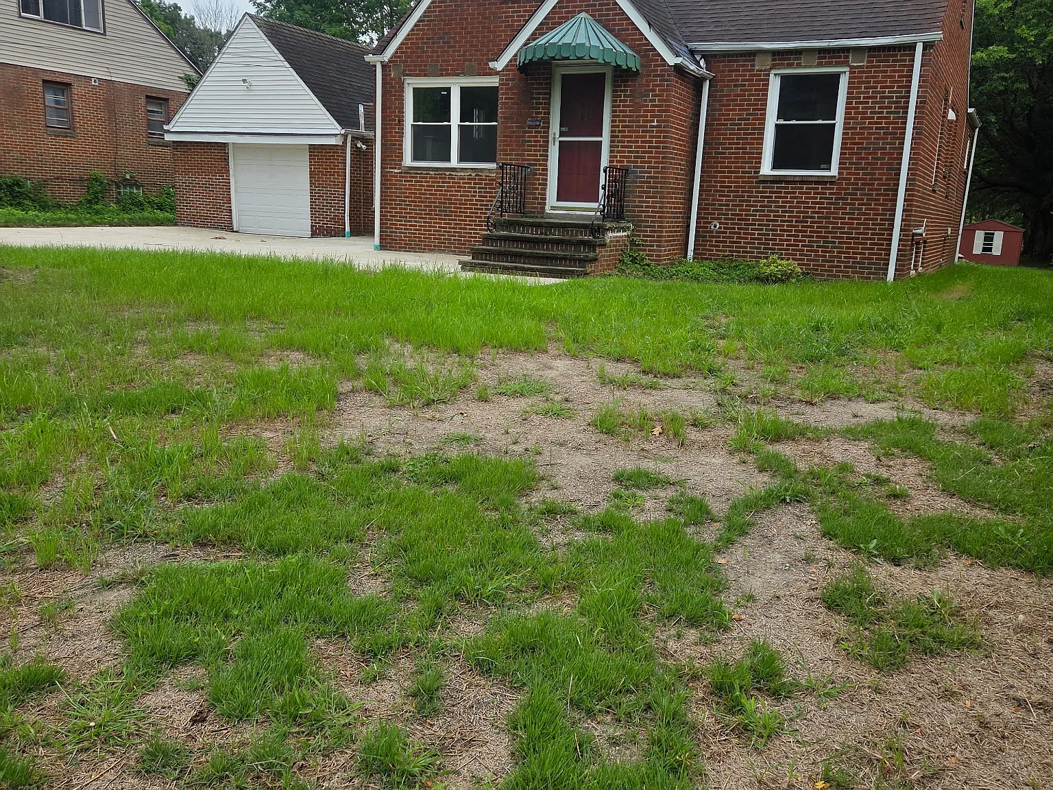 4 bed, 1407 sqft, $2,200 — Photo 2