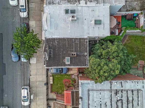 2040 Washington Avenue image 23 of 25