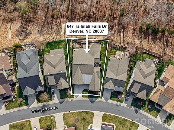 2nd image of 647 Tallulah Falls Dr