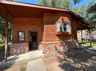 712 S 8th St, Basin, WY 82410