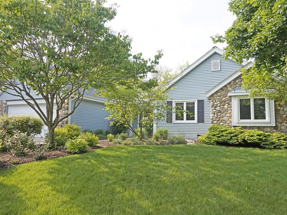 1st image of 2924 Willard Ln