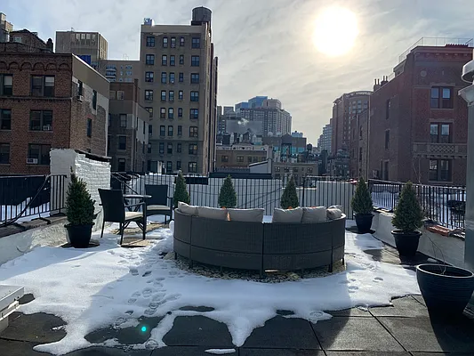 Rented by Corcoran | media 3