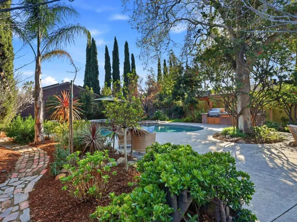 404 Shamrock Dr, Campbell, CA 95008