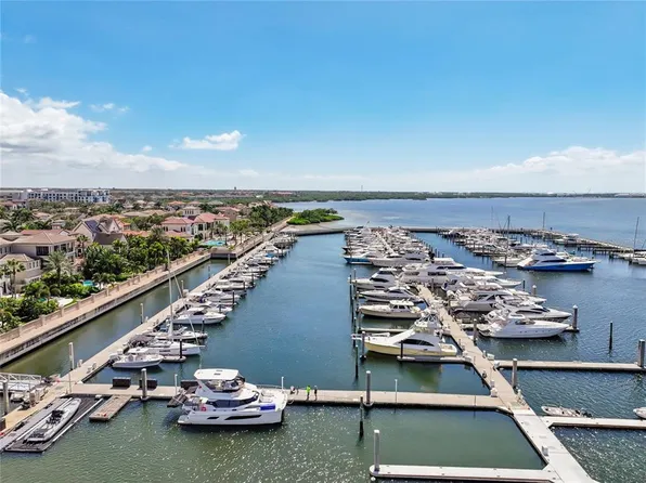 5823 Bowen Daniel Dr Unit 902, Tampa, FL 33616