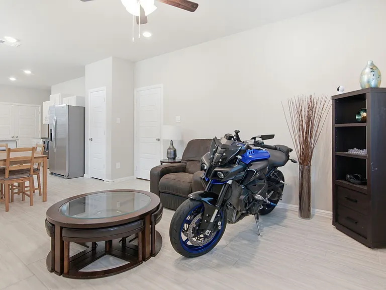 3141 Pecan Farm Ln — Photo 13