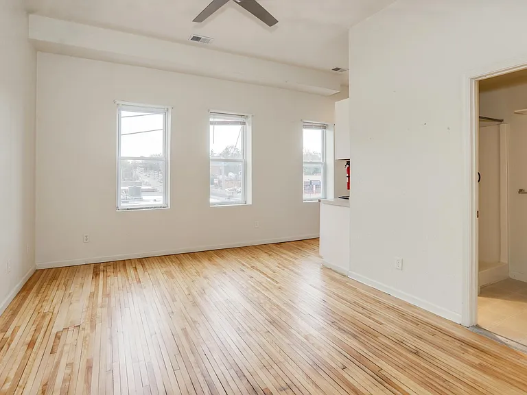 409 Vermillion St #2 — Photo 5