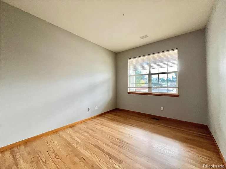 4265 Miners Candle Dr — Photo 7