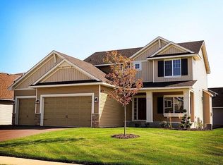 17949 Embers Ave, Lakeville, MN 55044