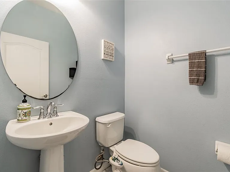 11027 Tahiti Isle Ln — Photo 36