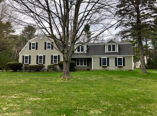 192 Foreside Rd, Falmouth, ME 04105