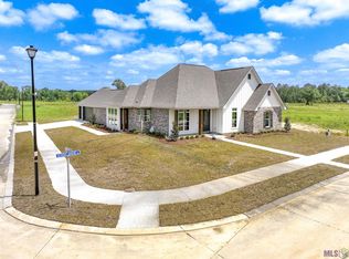 17251 Schoolhouse Rd, Livingston, LA 70754