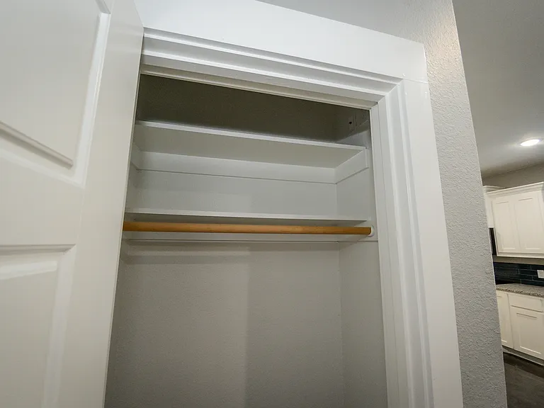 612 E Shepherd St — Photo 13