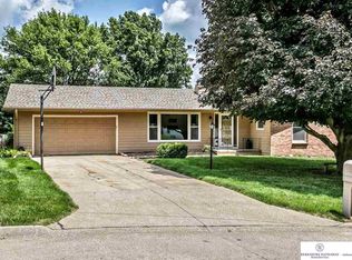 10320 Hilltop Rd, Omaha, NE 68134