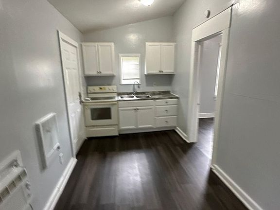2nd image of 1347 W 5th St #C
