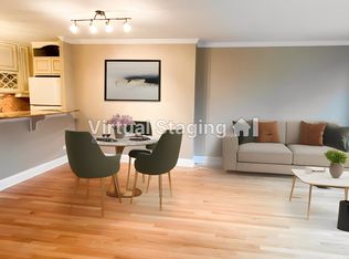 211 E Ohio St APT 2002, Chicago, IL 60611