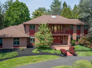 1345 Jamison Ln, Meadowbrook, PA 19046