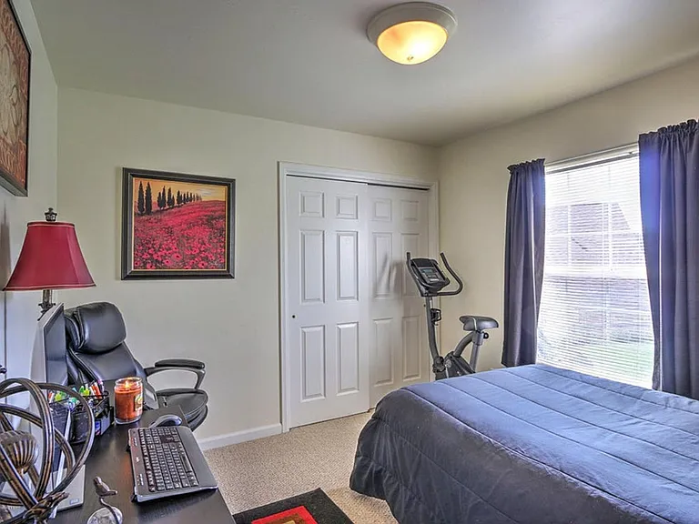 621 Lariat Loop — Photo 16