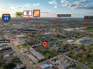 309 E Phillips St, Conroe, TX 77301