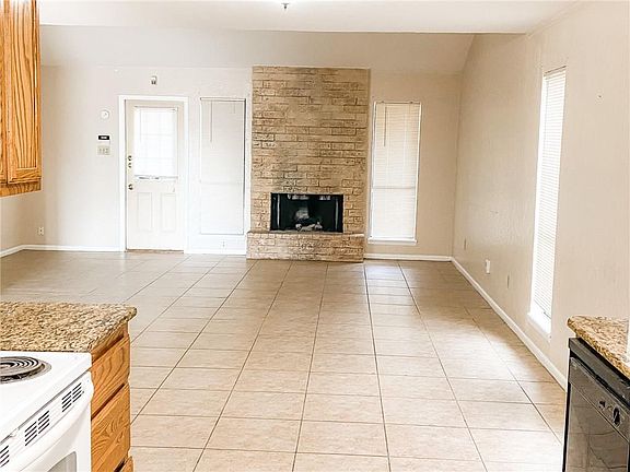 4th image of 6614 Long Meadow Dr #B