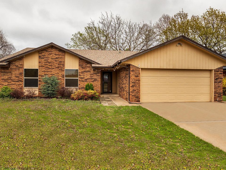 1st image of 2821 Parkside Dr