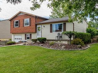 7315 Starlawn Rd, Perrysburg, OH 43551