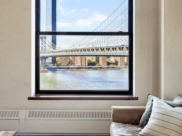 1 Main Street image 3 of 22