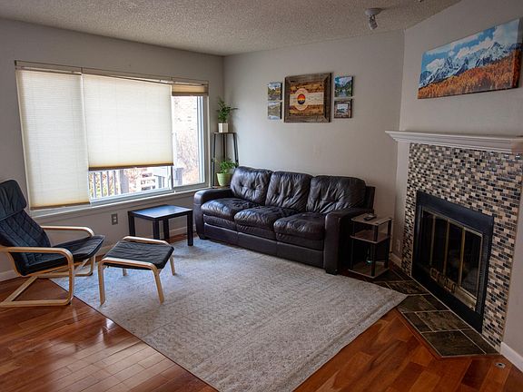 Living room with gas fireplace