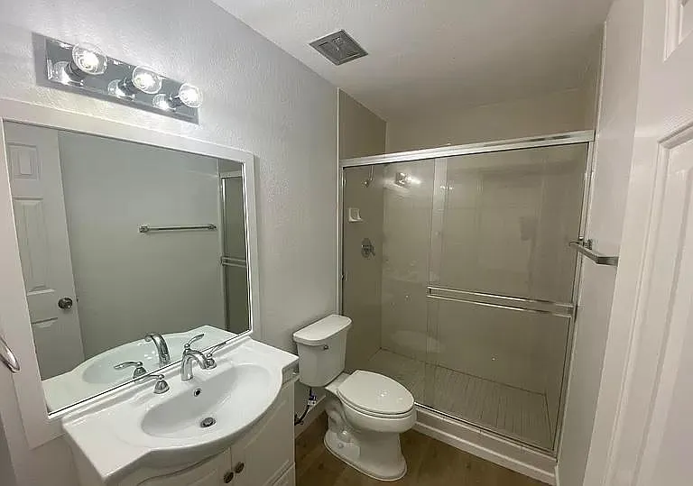 4950 N Miller Rd #136 — Photo 11