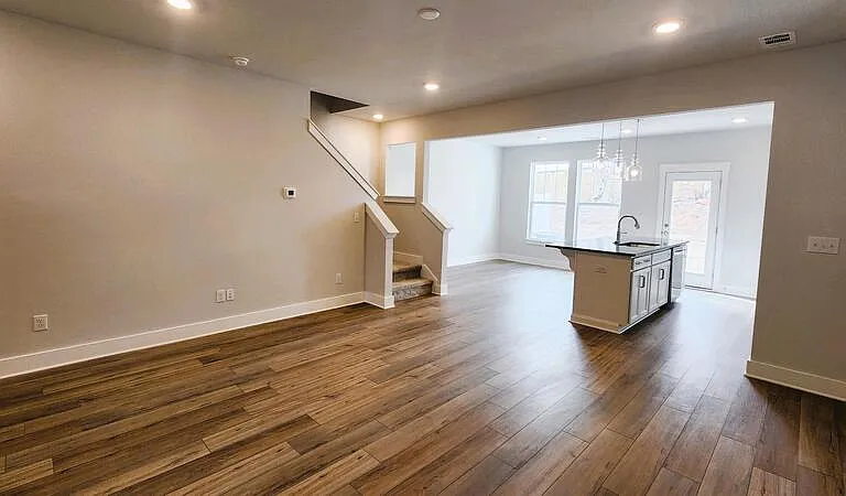 132 Marston Ln #1 — Photo 5
